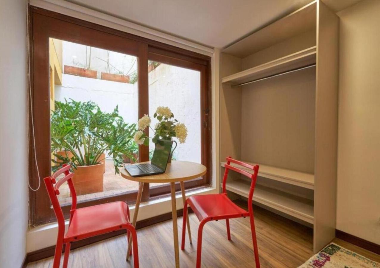 Stylish Loft Ideal for Couples & Work 105 - 4