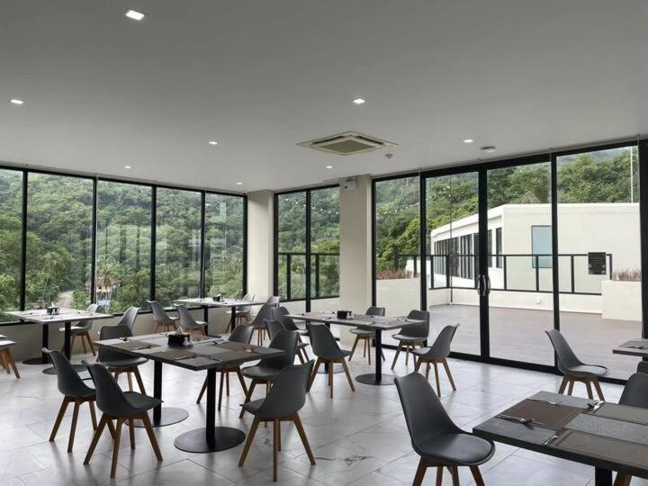 Brand New 2 Bed Seaview Apartment Utopia Karon - 5