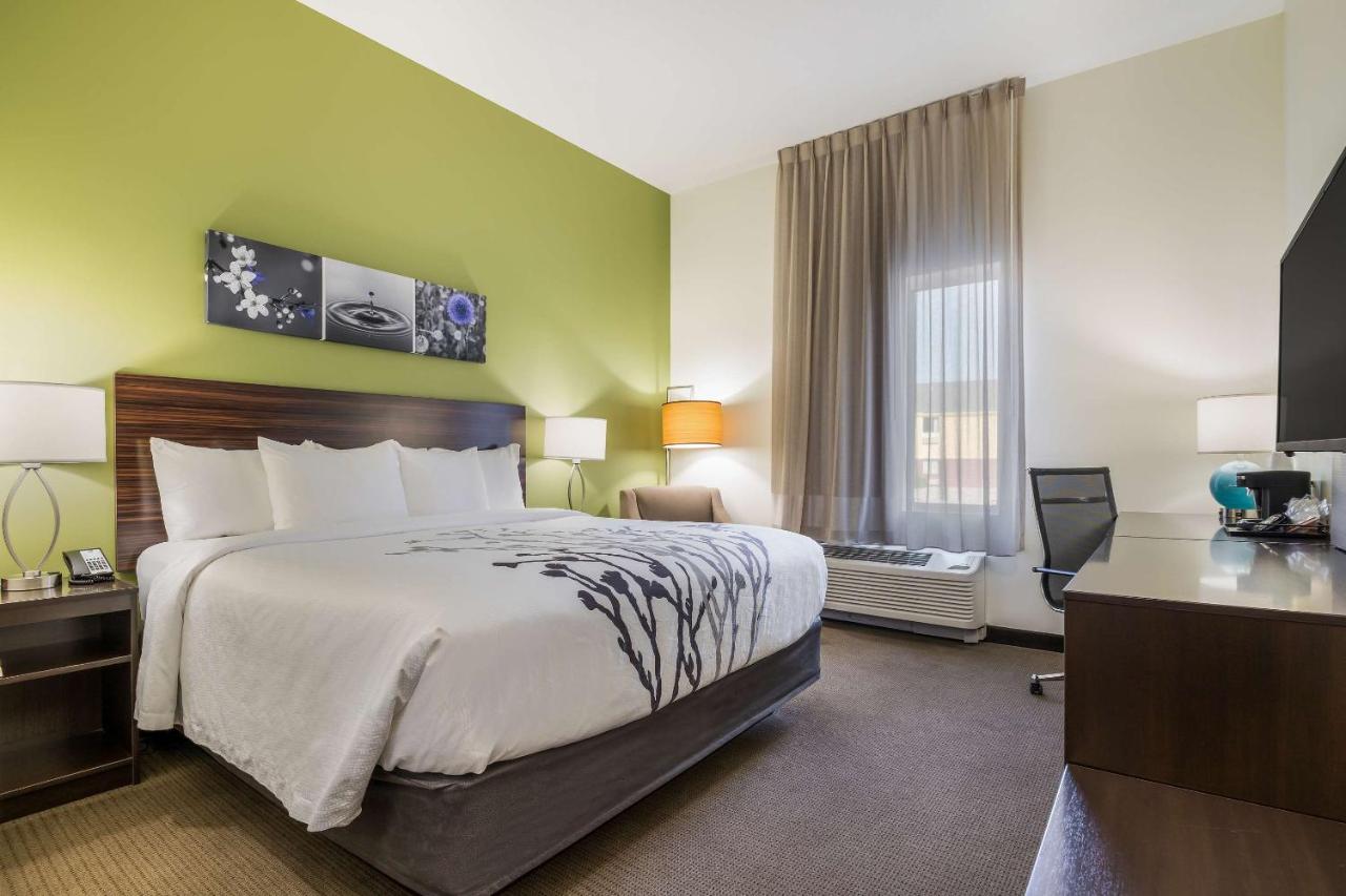 Sky-Palace Inn & Suites Park City Wichita North — photo 14