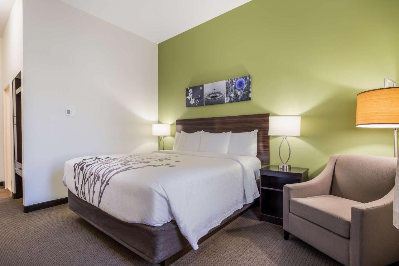 Sky-Palace Inn & Suites Park City Wichita North — photo 16