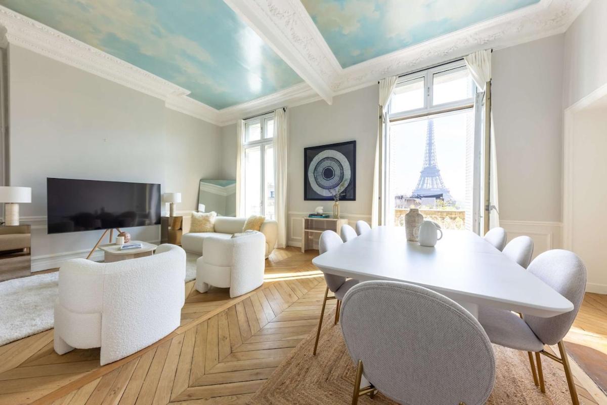Exceptional Eiffel Tower Gem 4BED 8P in Trocadero