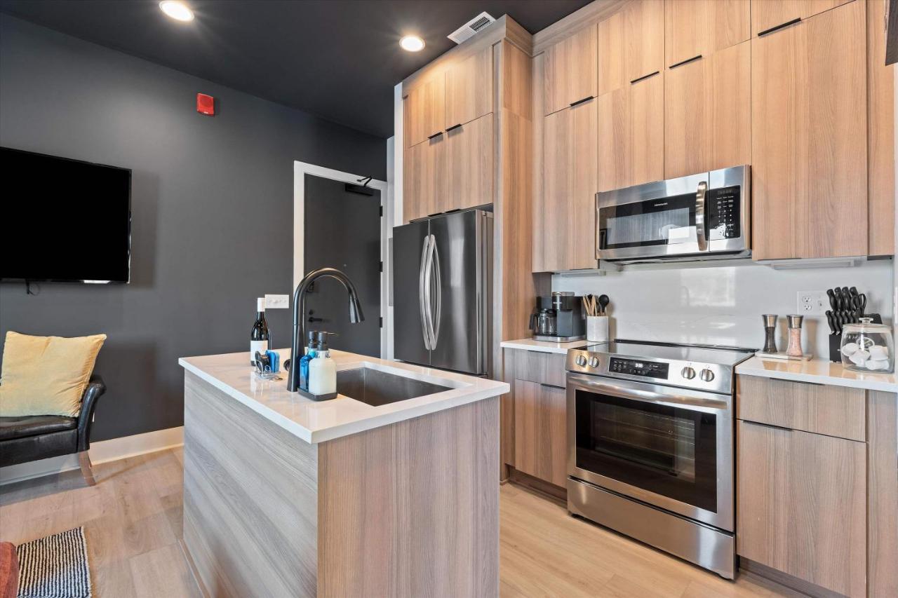 Kay's Retreat - Brand New Walk to Restaurants - 2