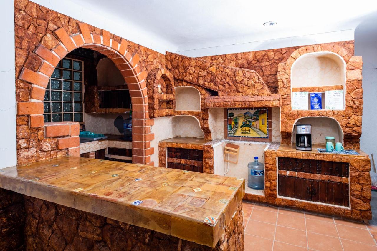 VIca Guest House Cancun - By Aloja RV - 5