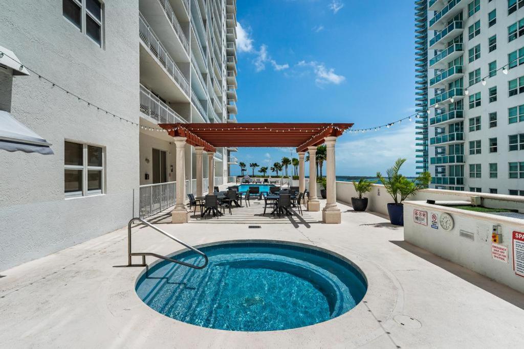 Brickell 2 bedroom condo in the heart of Miami - 5