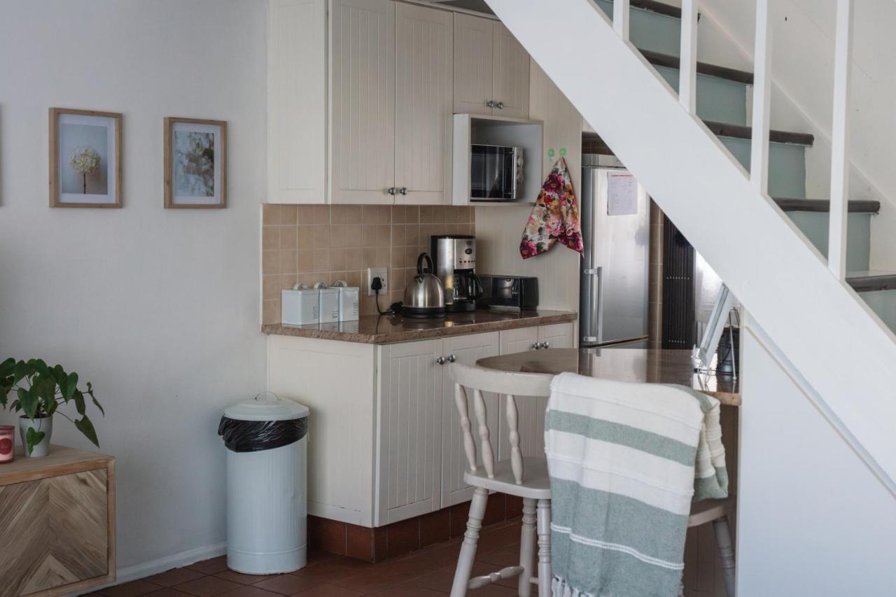 Strelitzia Cottage - 5