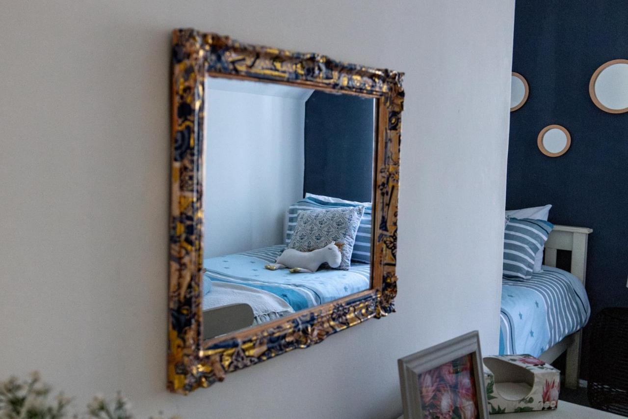 Strelitzia Cottage - 2