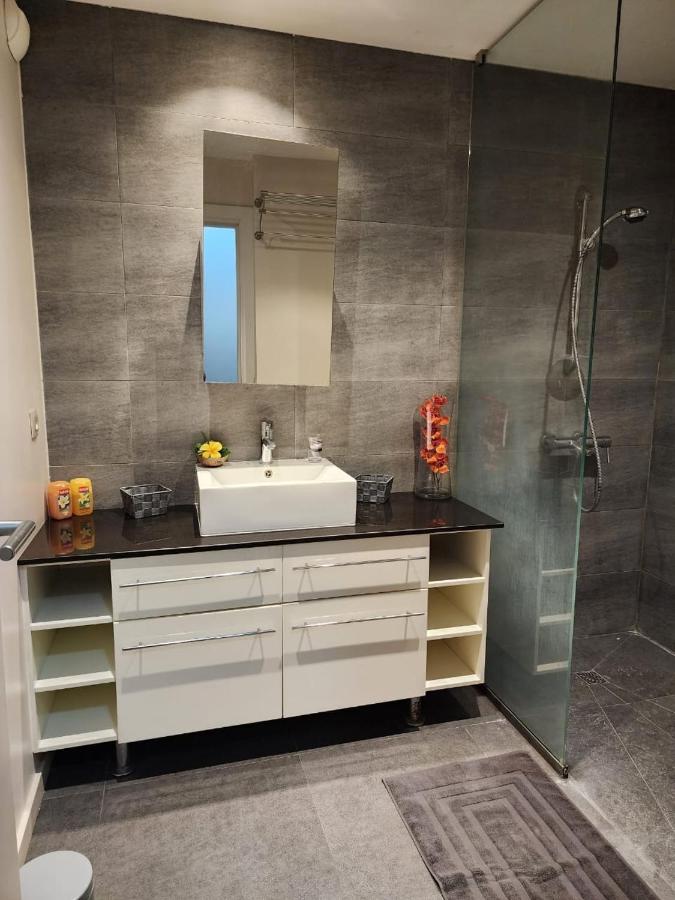 Tahiti Apartment condo 1 bedroom pools Faaa - 3