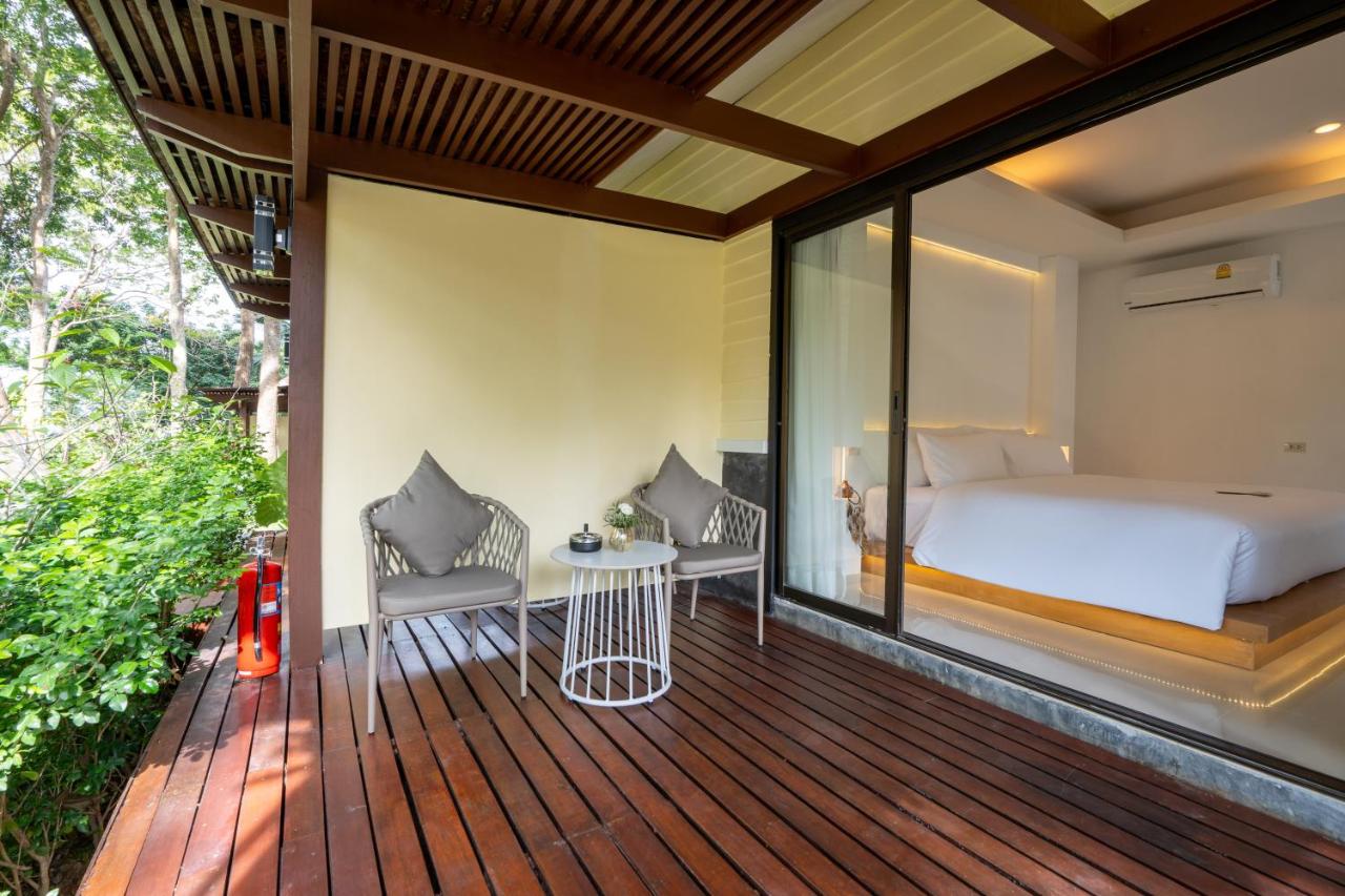 Anona Sunset Boutique - 2