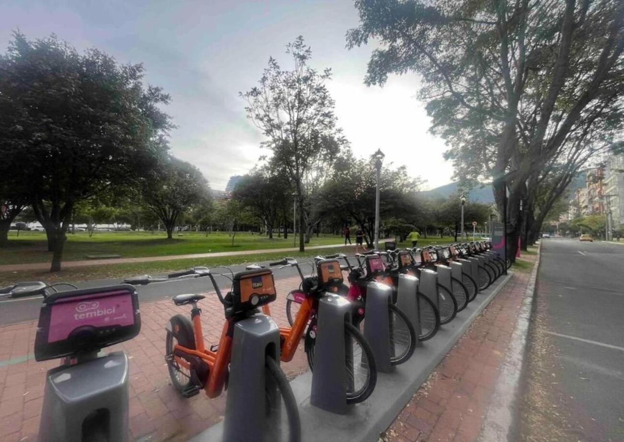 Chic Loft 701 Steps from El Virrey Park by LetoH - 5