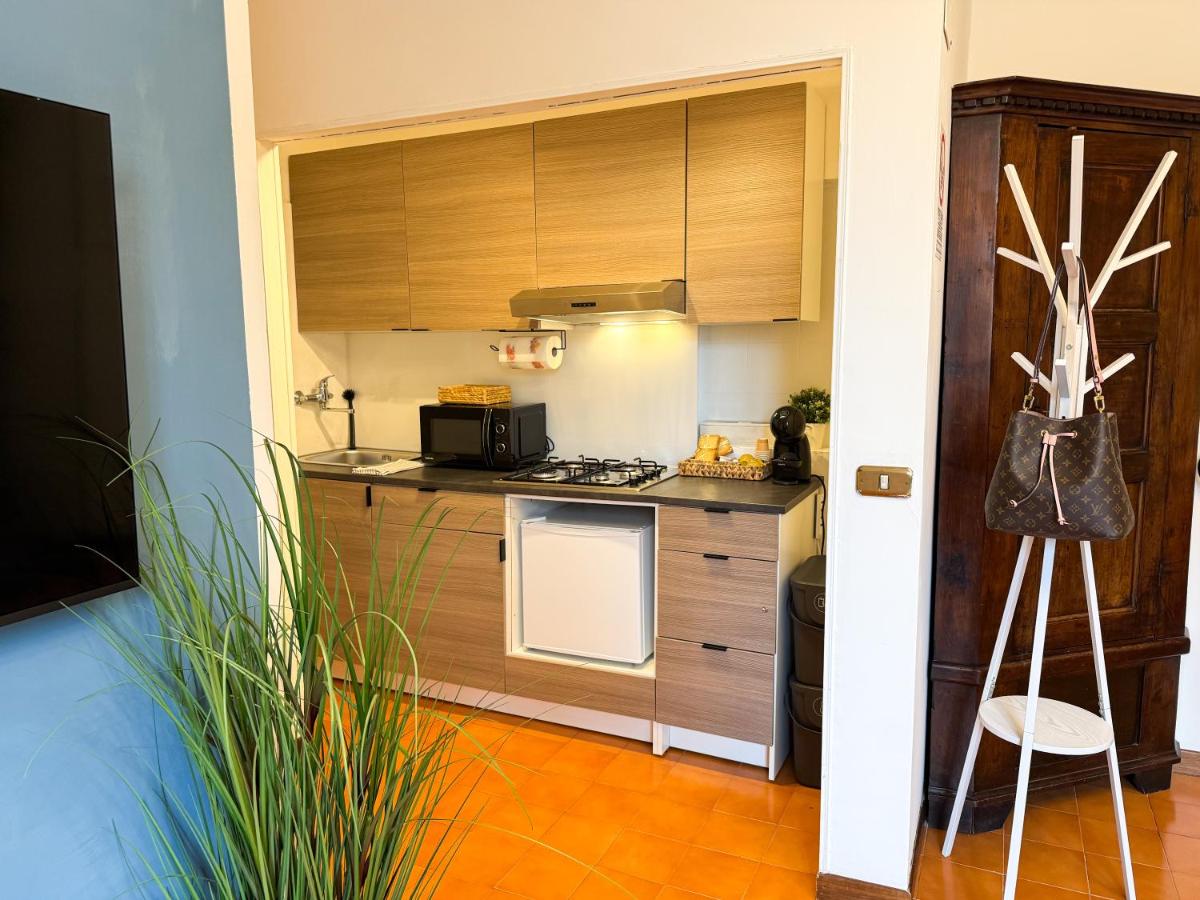 NEW! St Peter Roman holidays 1953 - 4