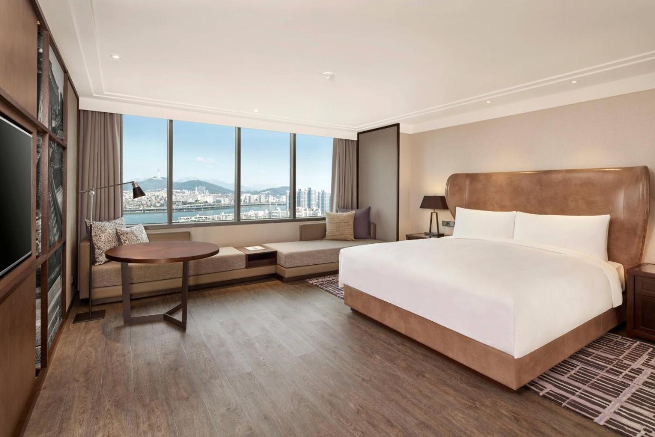 JW Marriott Hotel Seoul - 2