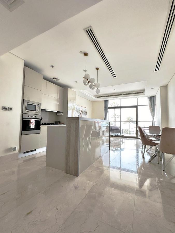 AURA -Direct Seafront 2BR-Palm - 5