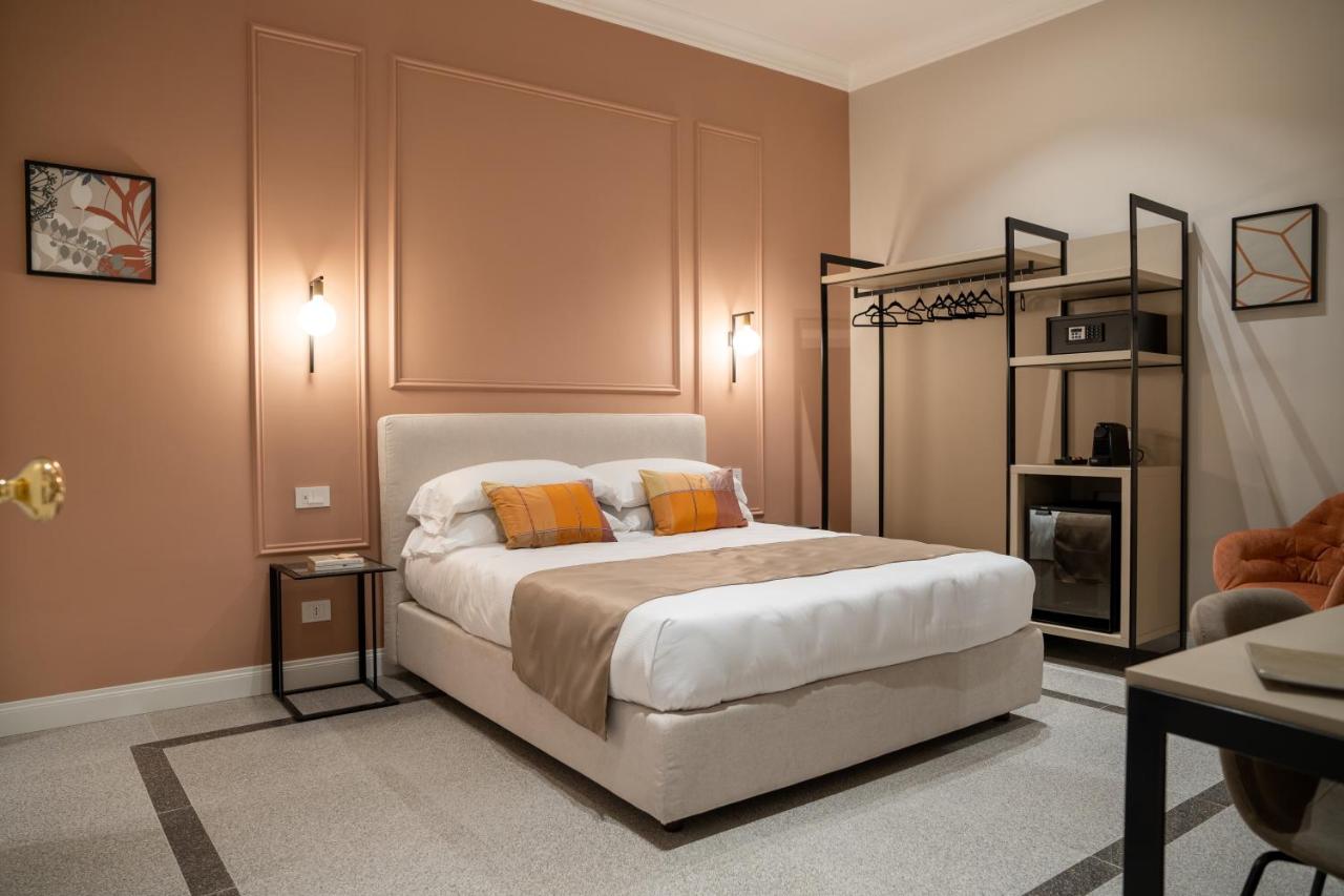 Monteroduni 22 - Chiaia Design Rooms - 5