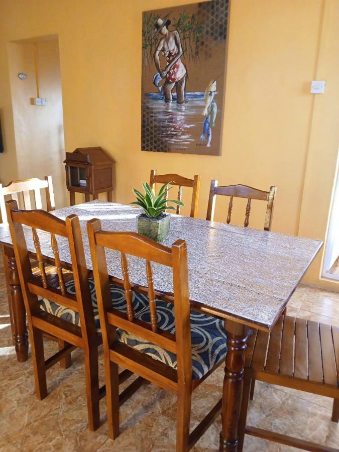 Hibiscus chez Arielle - 4