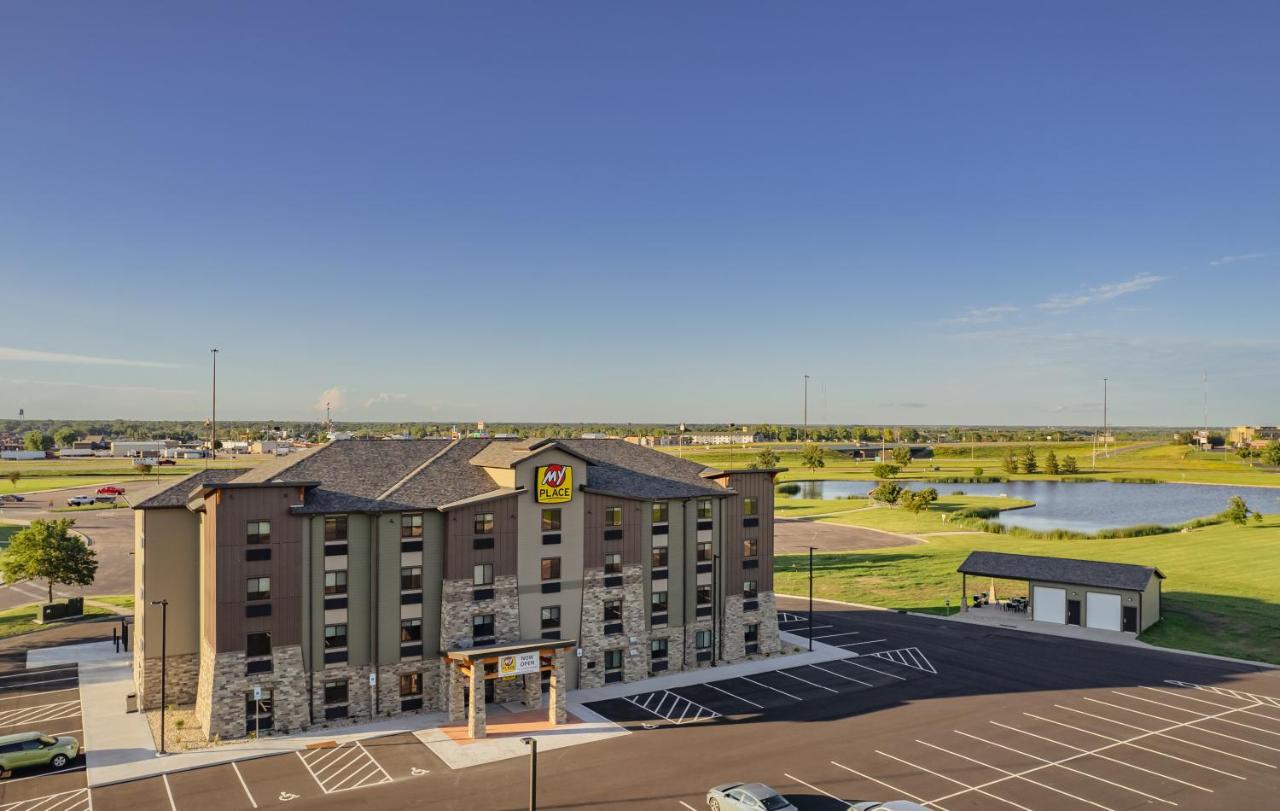 My Place Hotel-Mitchell, SD — photo 17