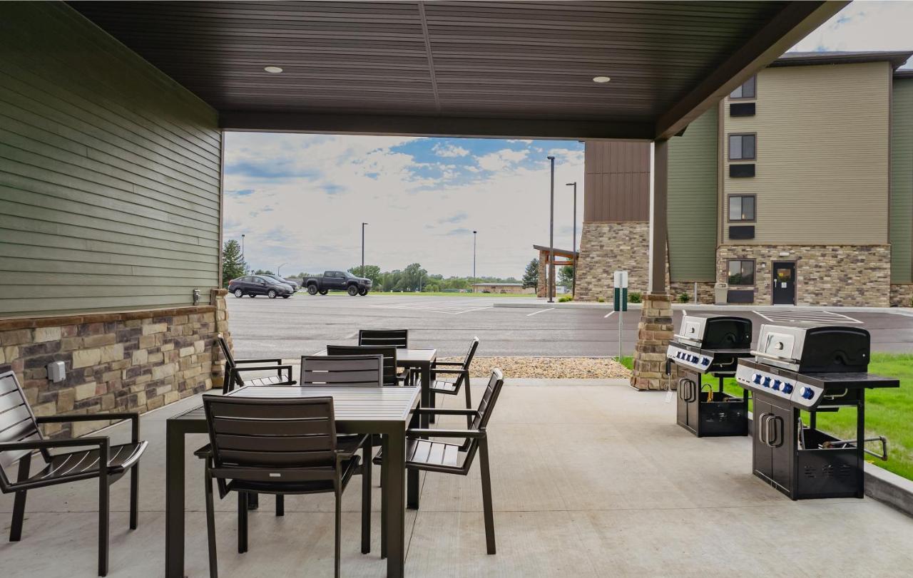 My Place Hotel-Mitchell, SD — photo 19