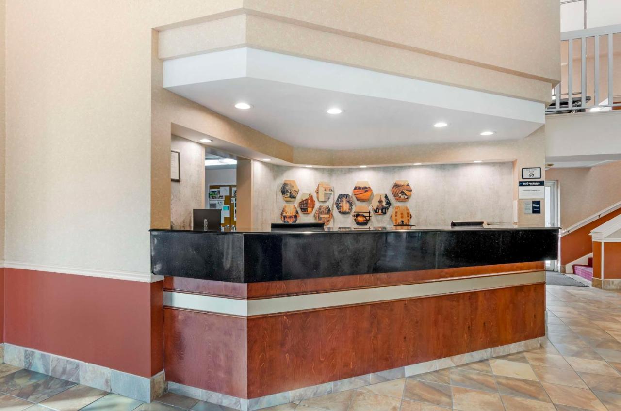 Lexington Inn — photo 14
