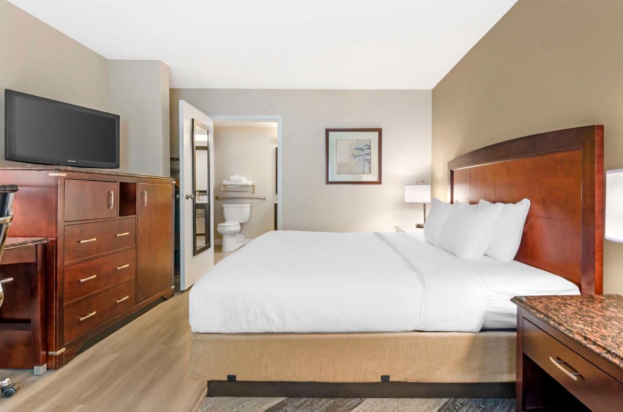 Lexington Inn — photo 17
