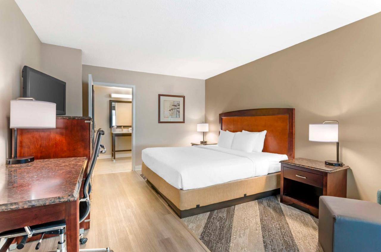 Lexington Inn — photo 15