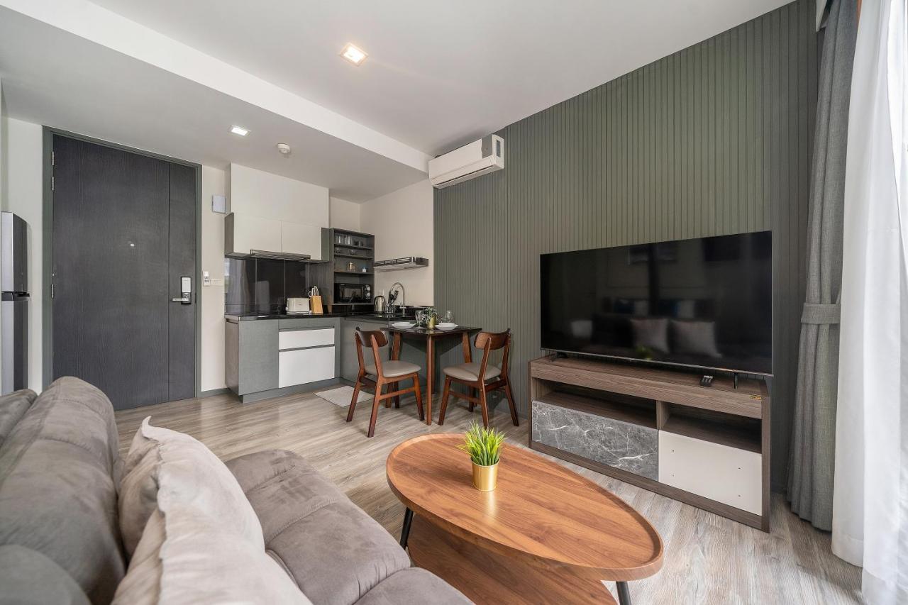 Patong luxurious Vacation one bedroom Apt The deck - 2