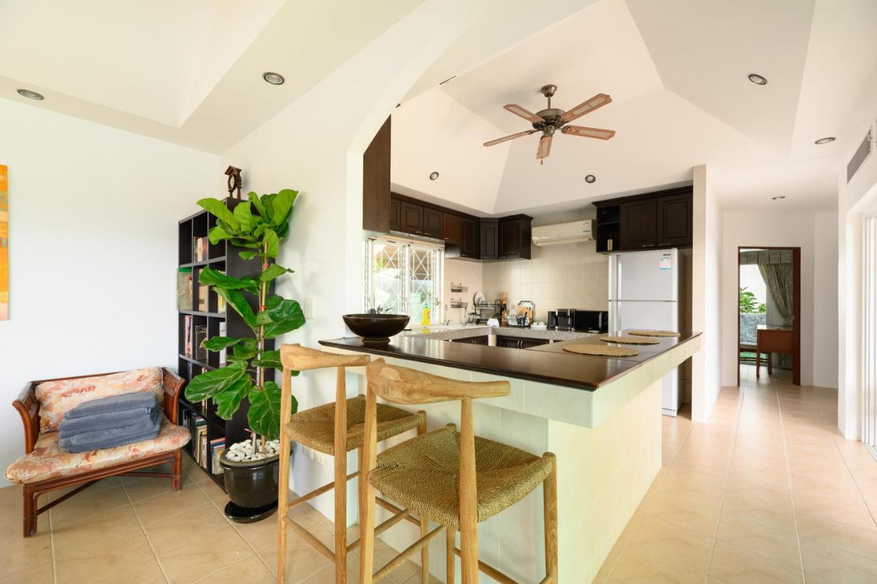 Over the Moon villa - 5