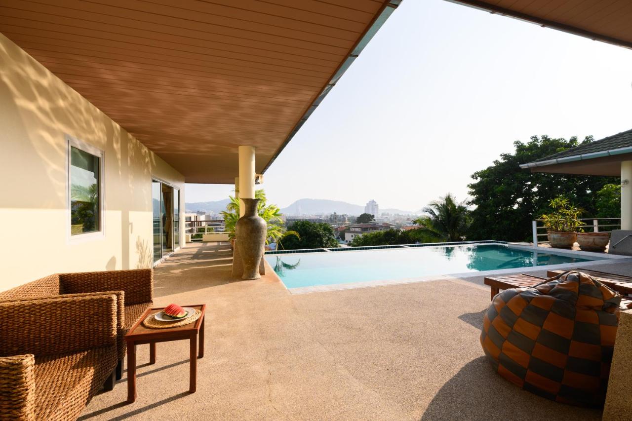 Over the Moon villa - 4