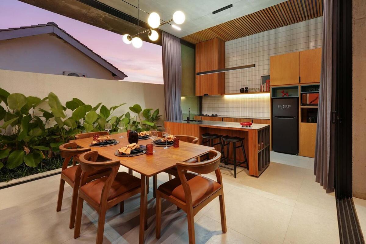 Tegeh Villa Modern 2BR Escape In Uluwatu - 5