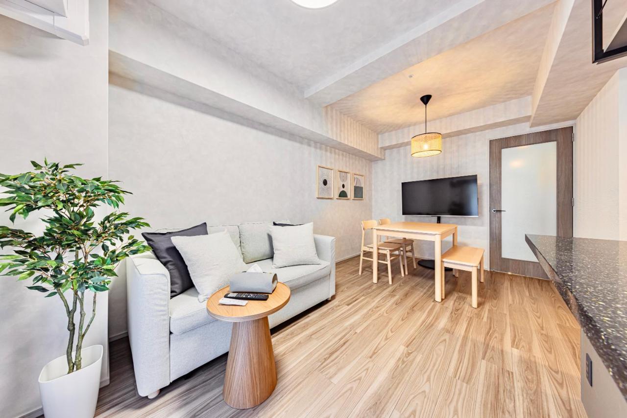 Link House Shinsaibashi