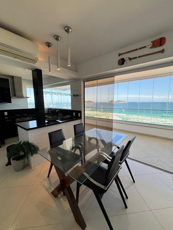 Praia do Pepê - Apartamento 2Q - Flat com Infra completa com Piscina e Sauna - Vista Mar Deslumbrante