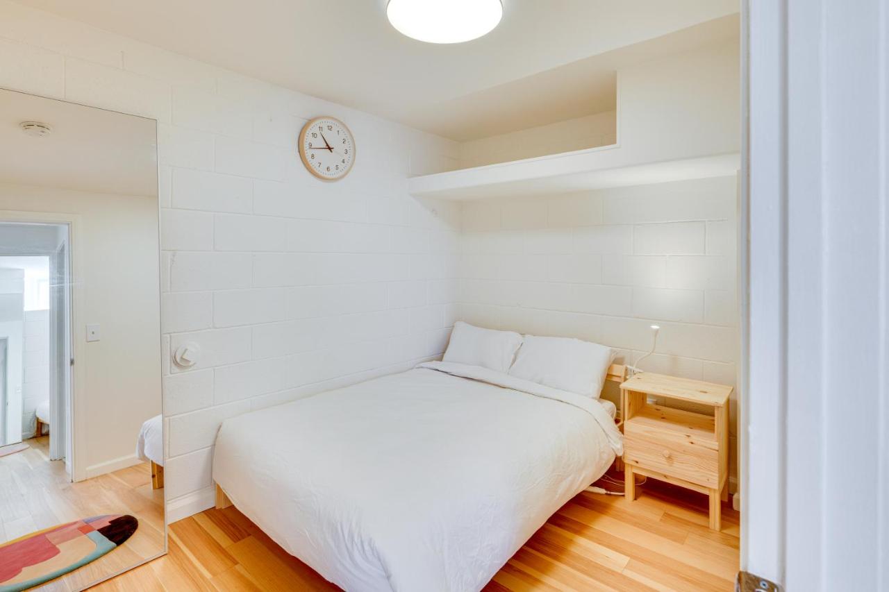 5 Mi to Dtwn Los Angeles Apt with Outdoor Space! - 2