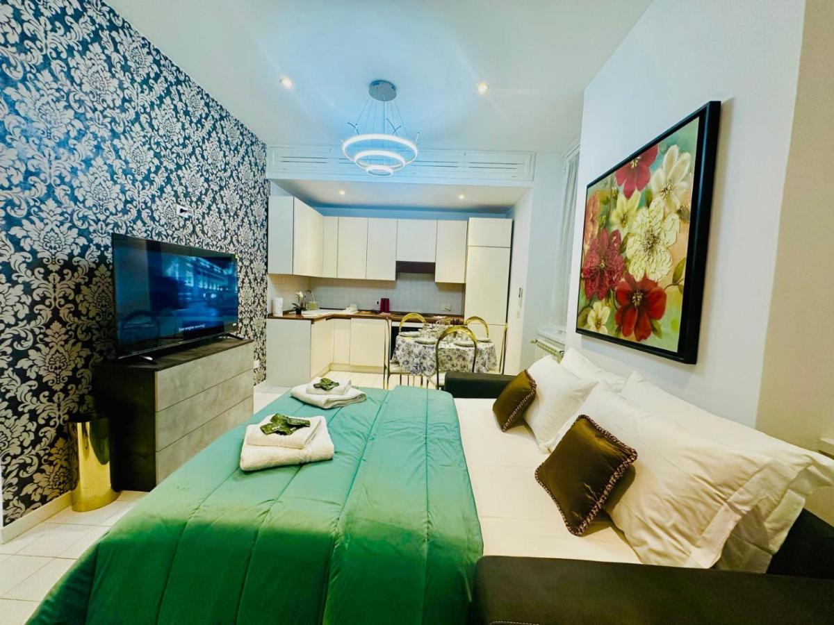 Colosseum Imperial Guest House