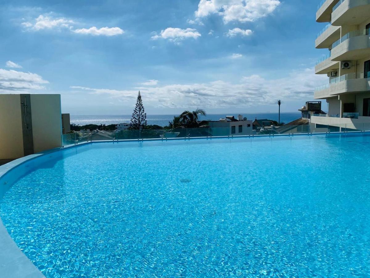 Luxury Seaview Apartment - 4