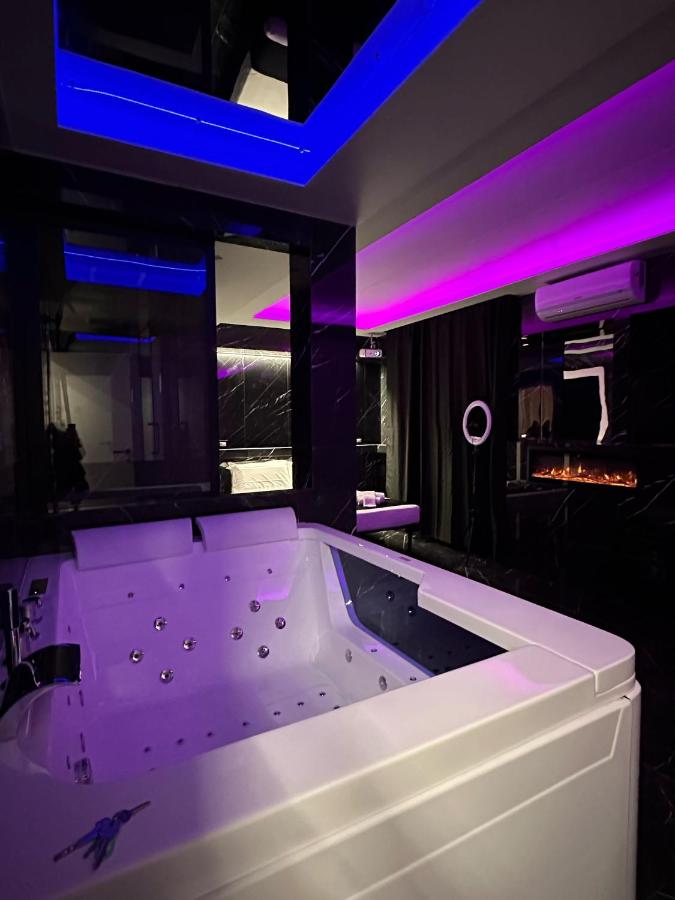 Gladiatrice Suite - 3