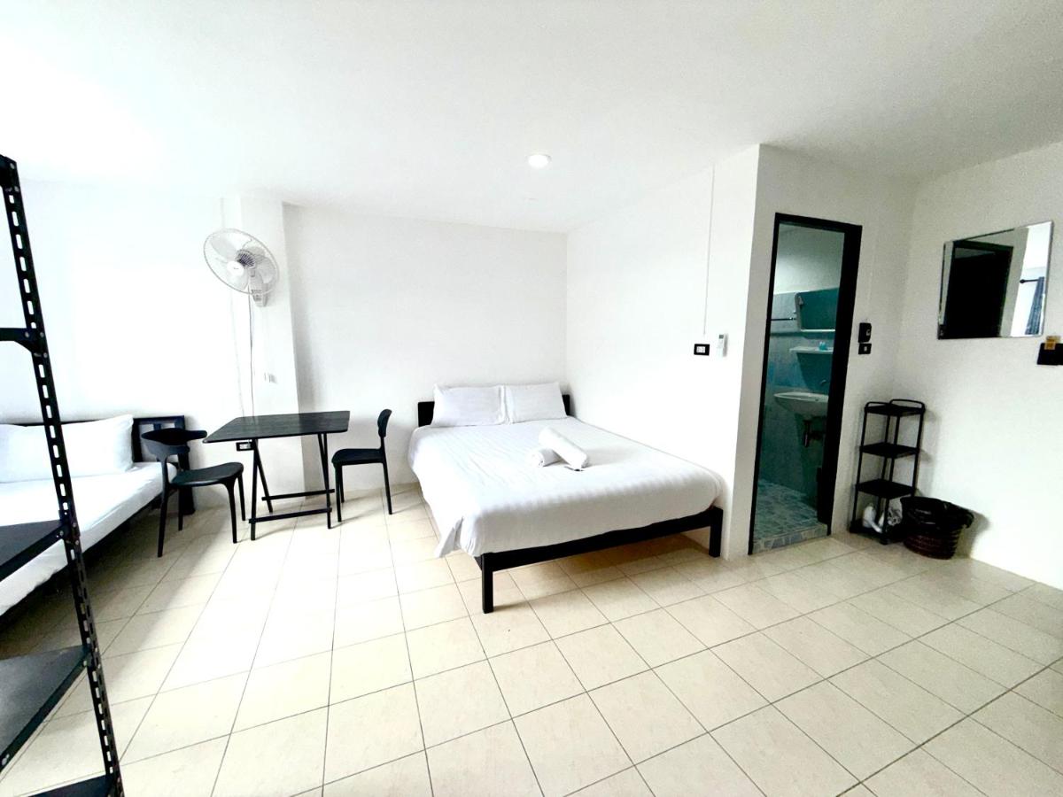 Patong Canal Villa 202 - 5