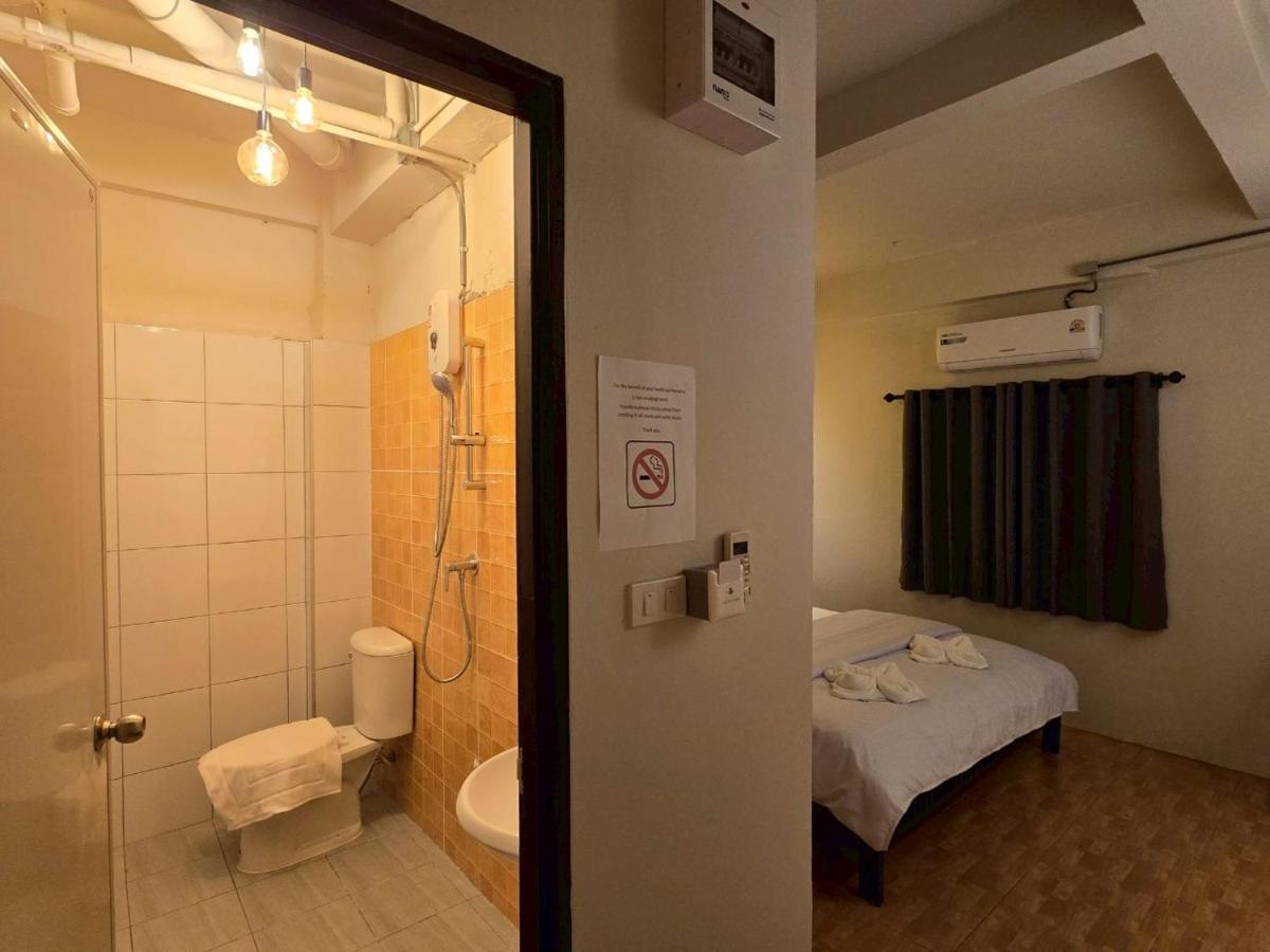 Lhong Krung Hostel - 3