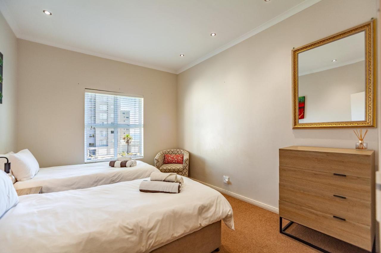 Coral Breeze Walk to Everything - 5