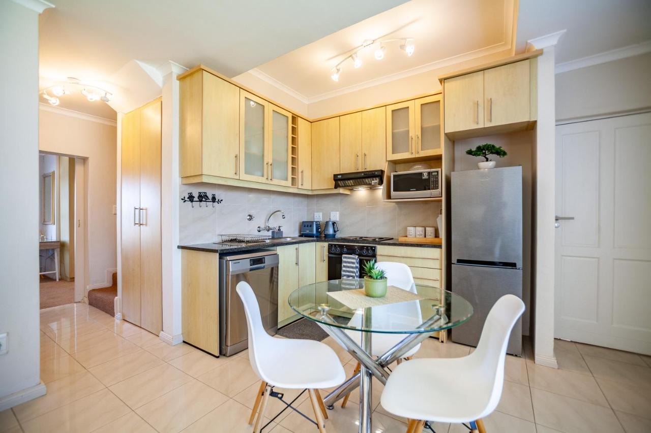 Coral Breeze Walk to Everything - 2