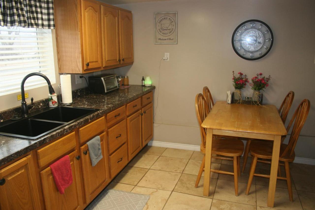 Laytons Loft Bed And Breakfast — photo 20