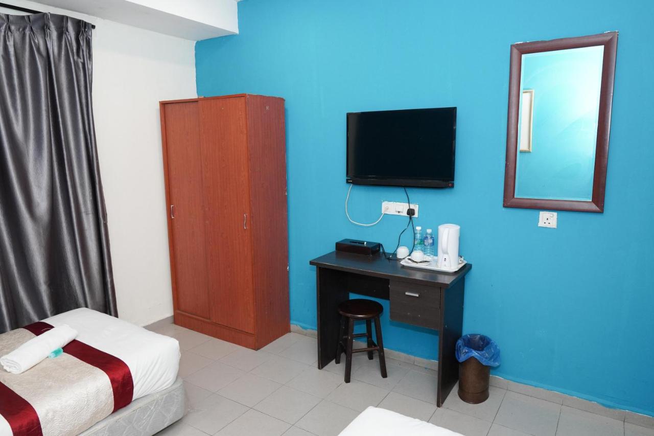 Hotel Shri Putiri - 3