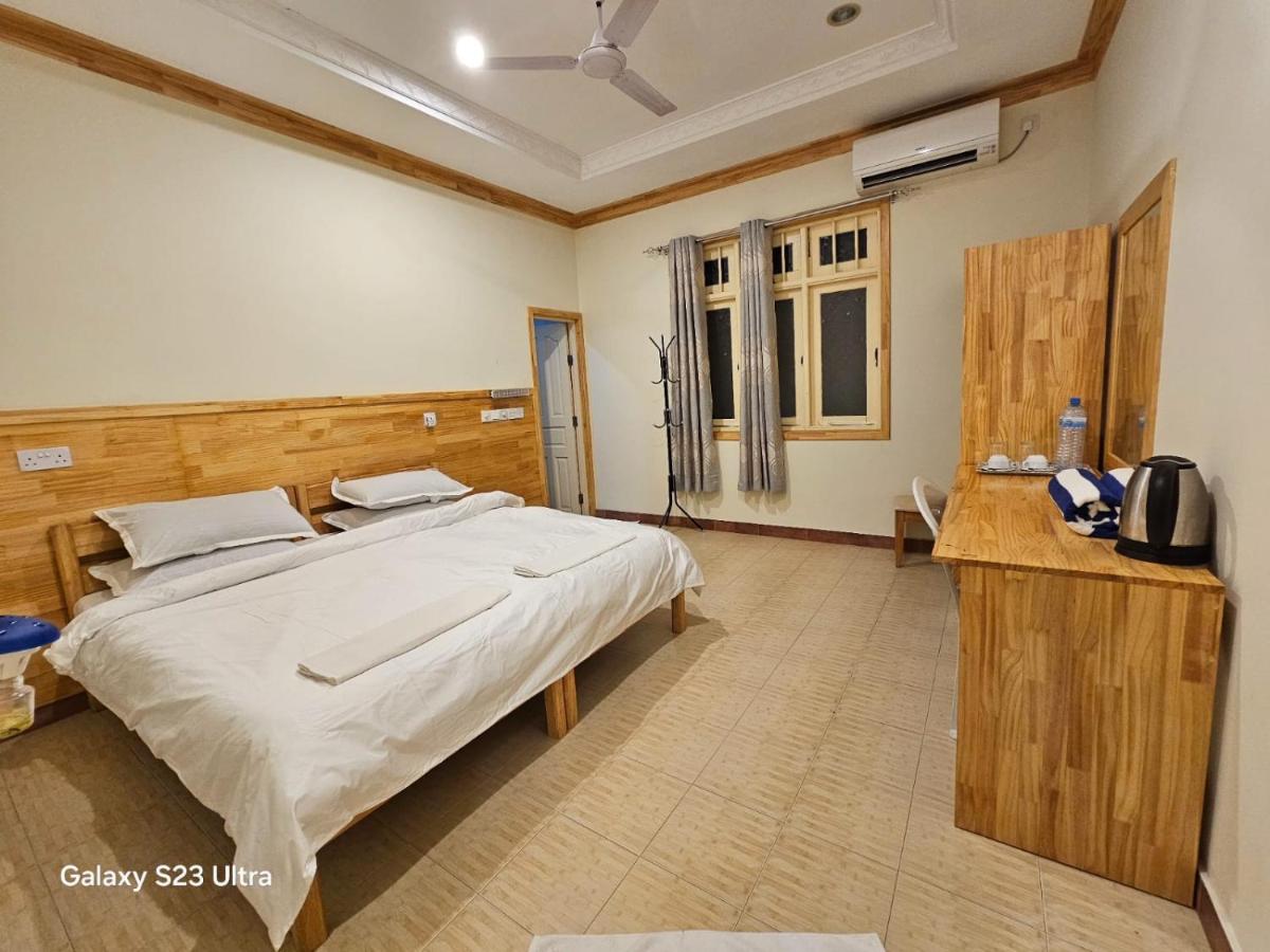 Kuri Himandhoo Inn - 2