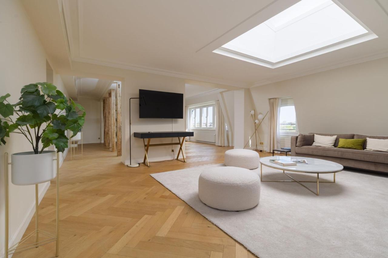 Luxury apartments - Avenue Montaigne - 4