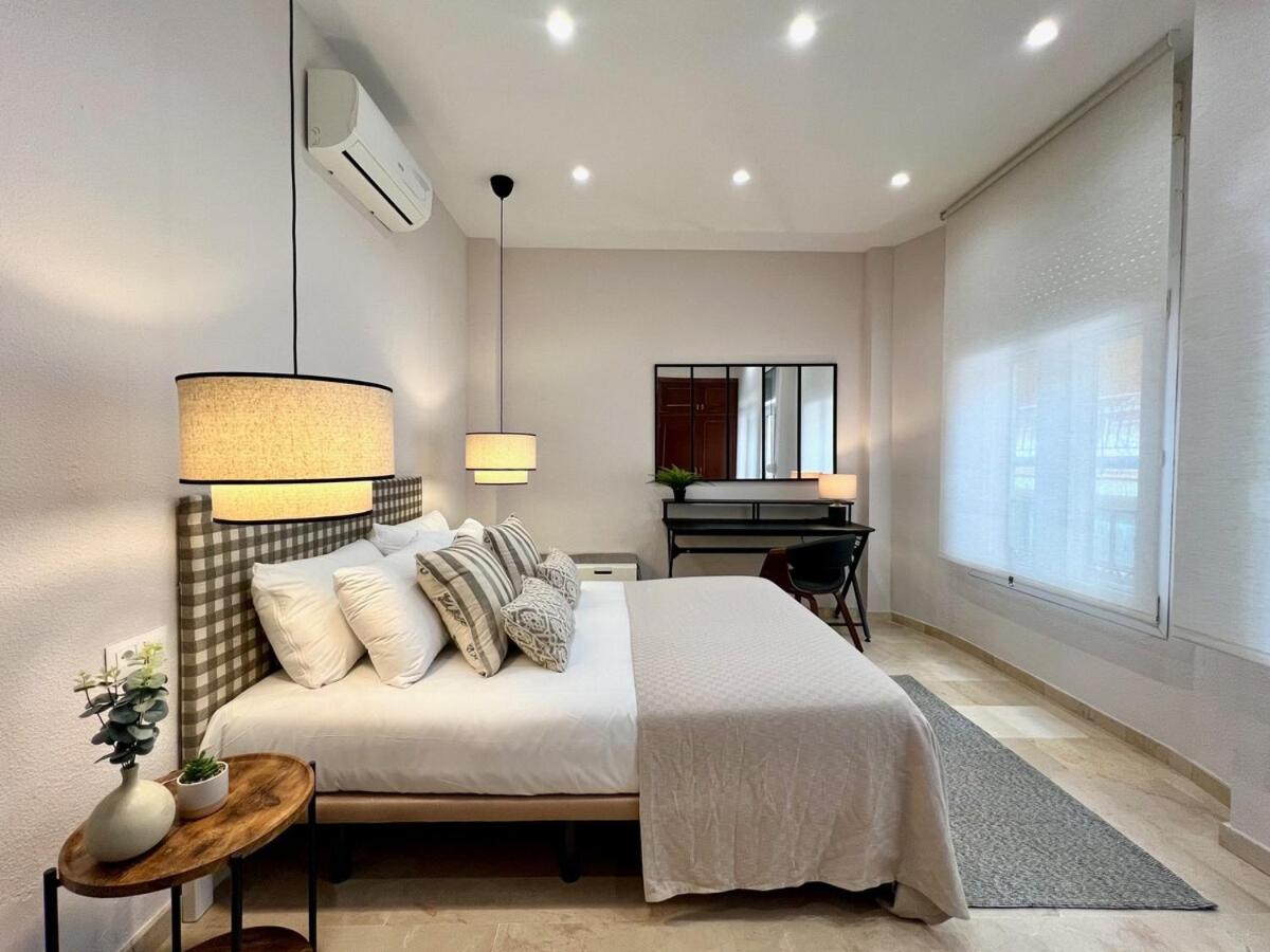 Granados II & old town by ELE Apartments - 2