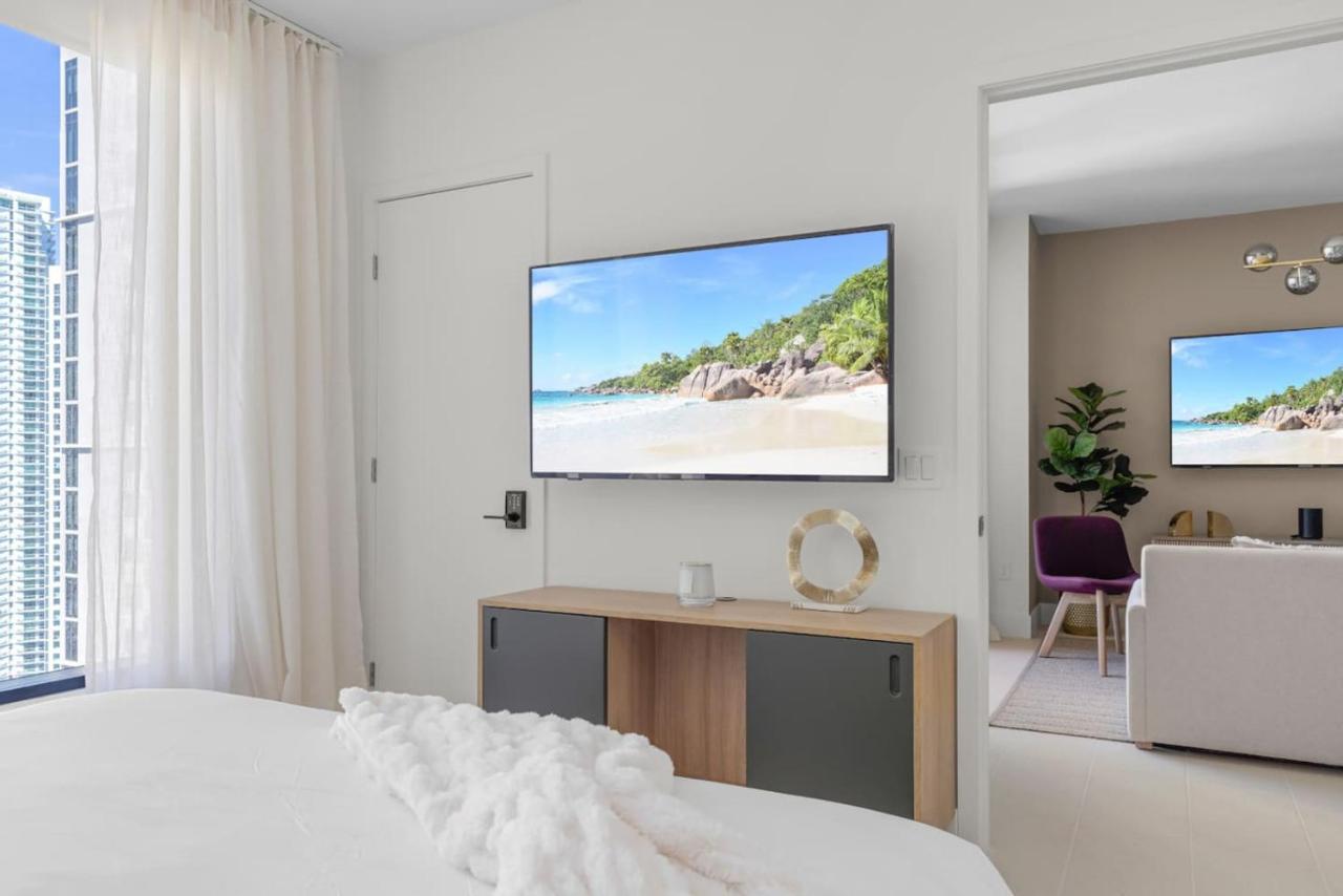 3209 Apt in Heart of Downtown with Pool a Gym and Spa - 2