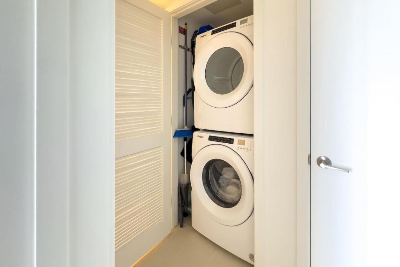 3002 Downtown Miami apt in front of Kaseya Center with Gym and Pool - 3