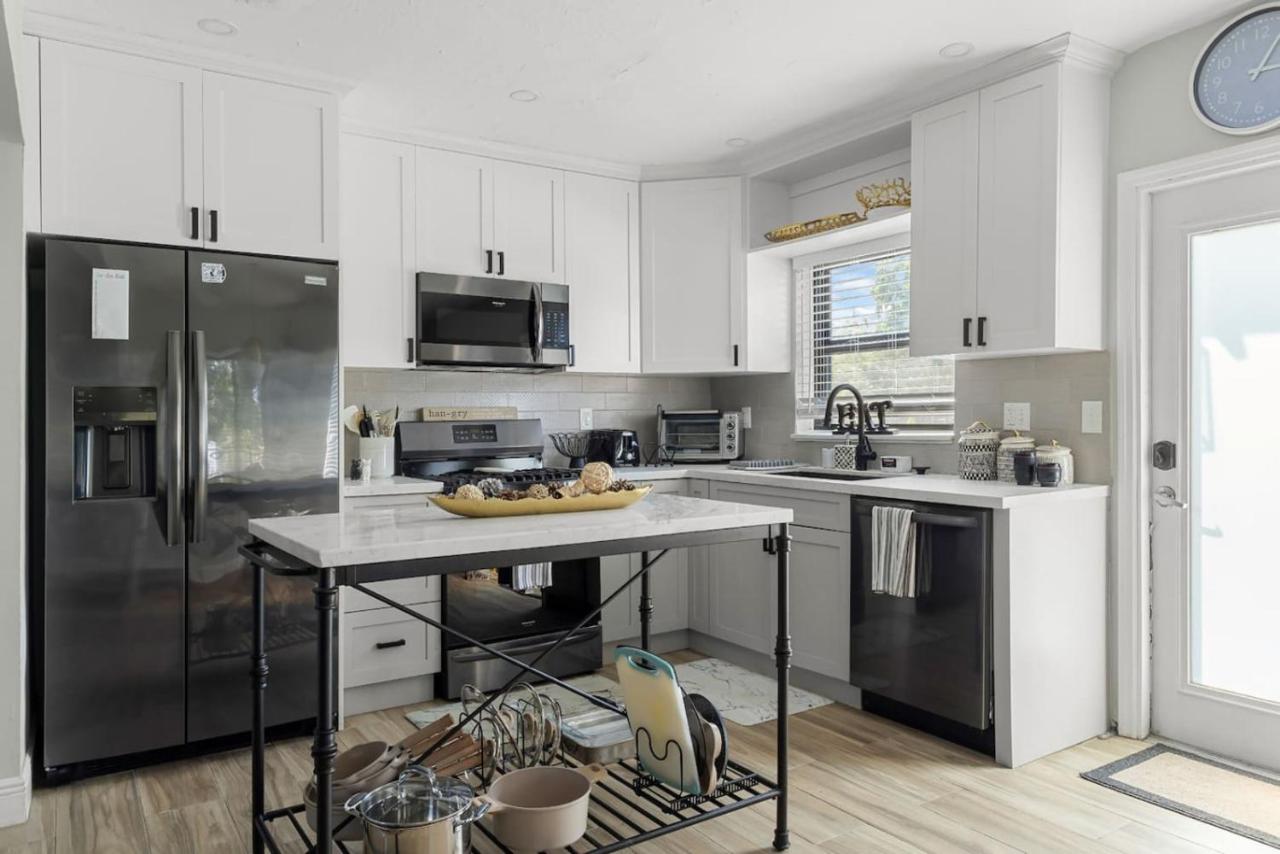 Wynwood beautiful Art Deco home with 4 Bedroom - 4