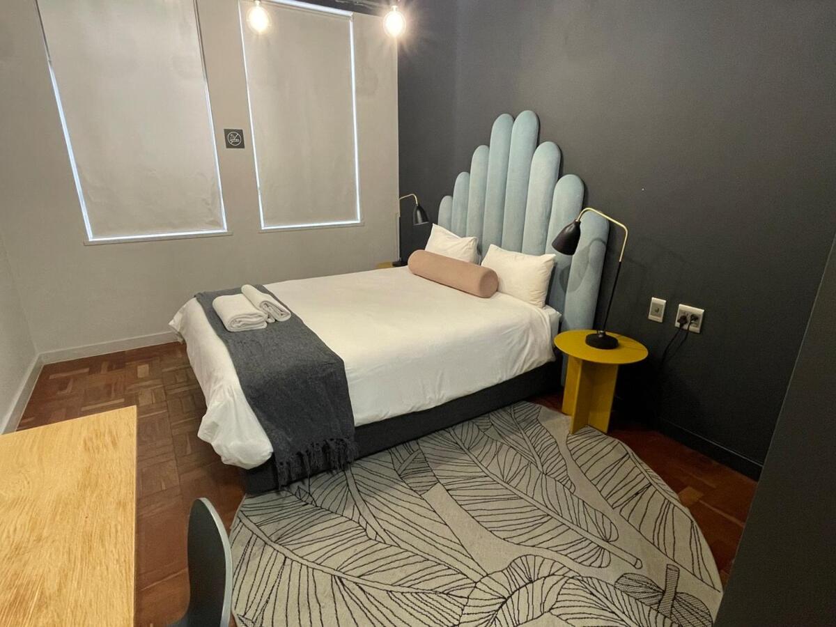 Black Brick Foreshore Studio Apartment - 2