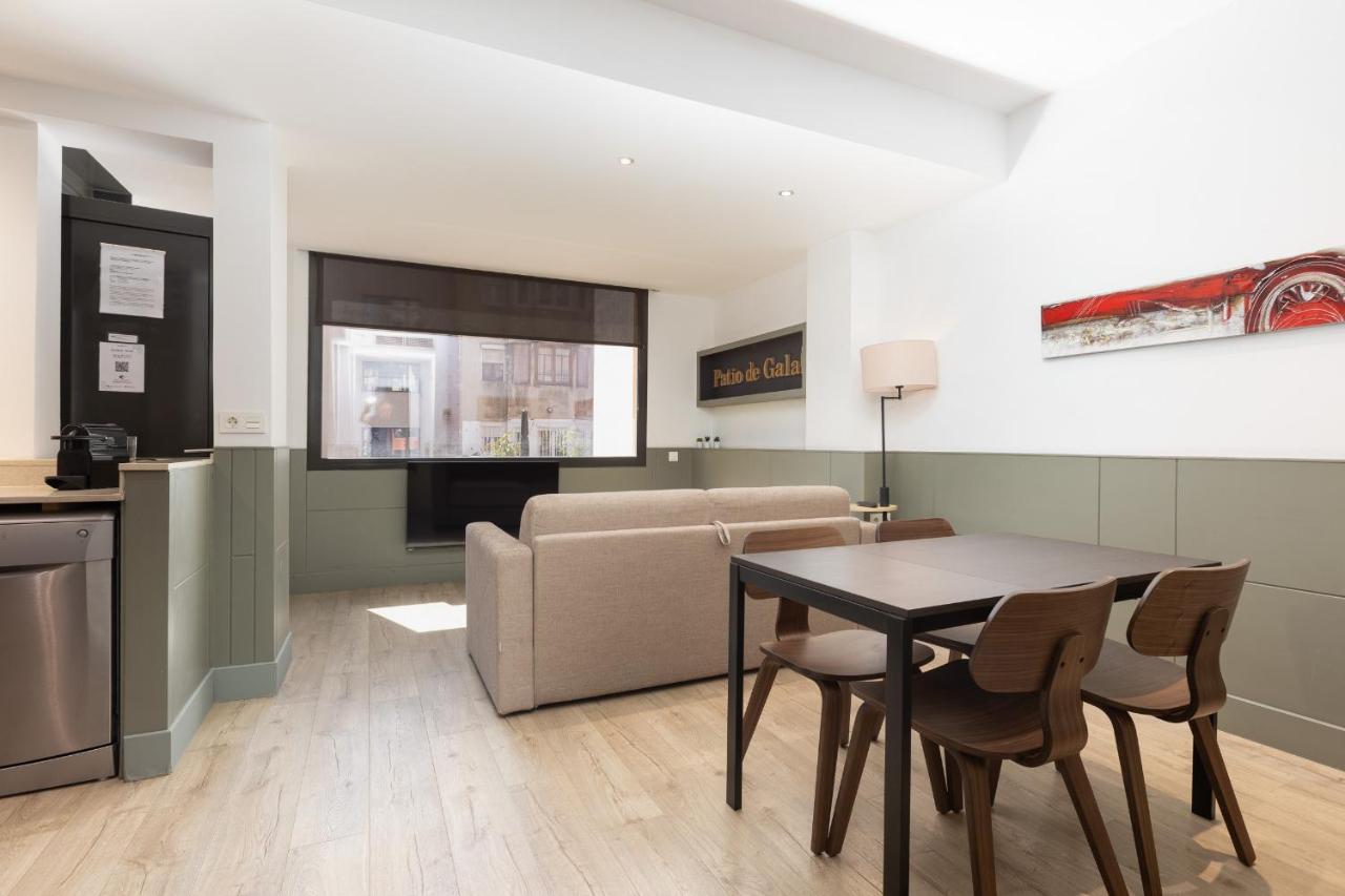 Enjoybcn Patio de Gala - 5