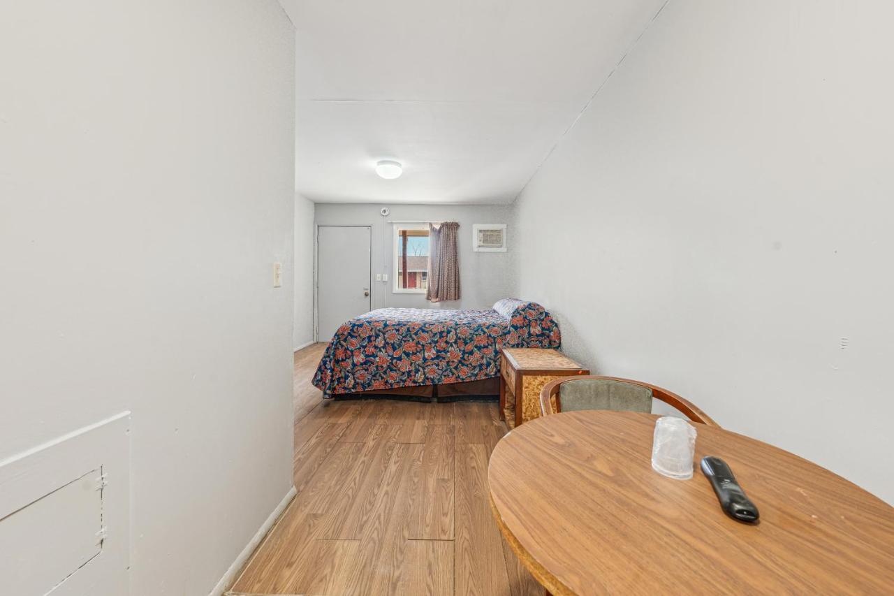 Motel — photo 7