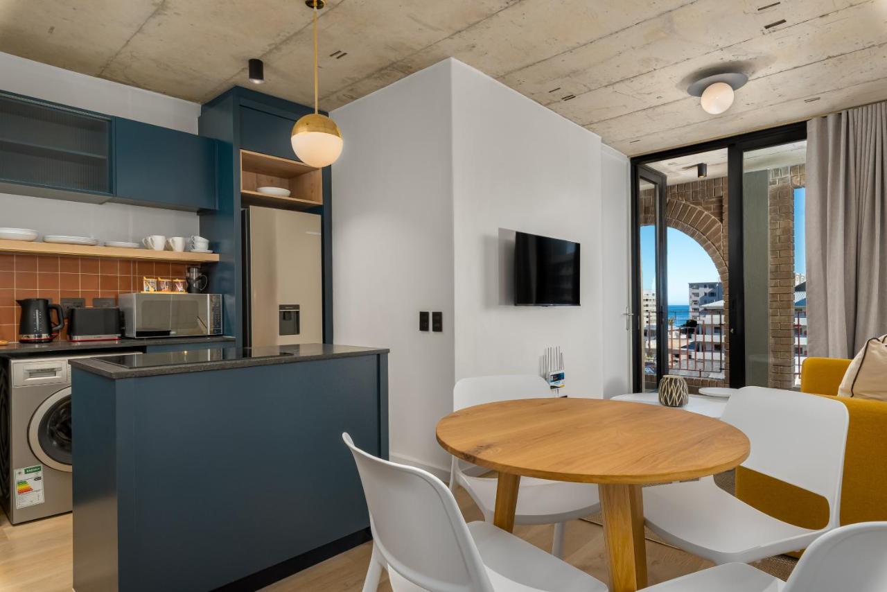 508 Three43 on B - 5