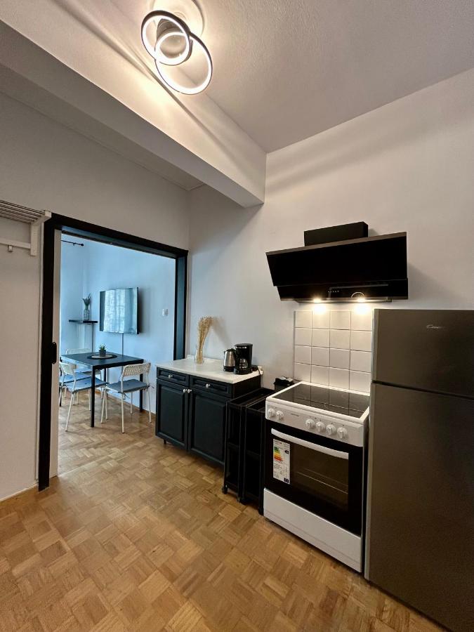 The Central Athens Thission - 4